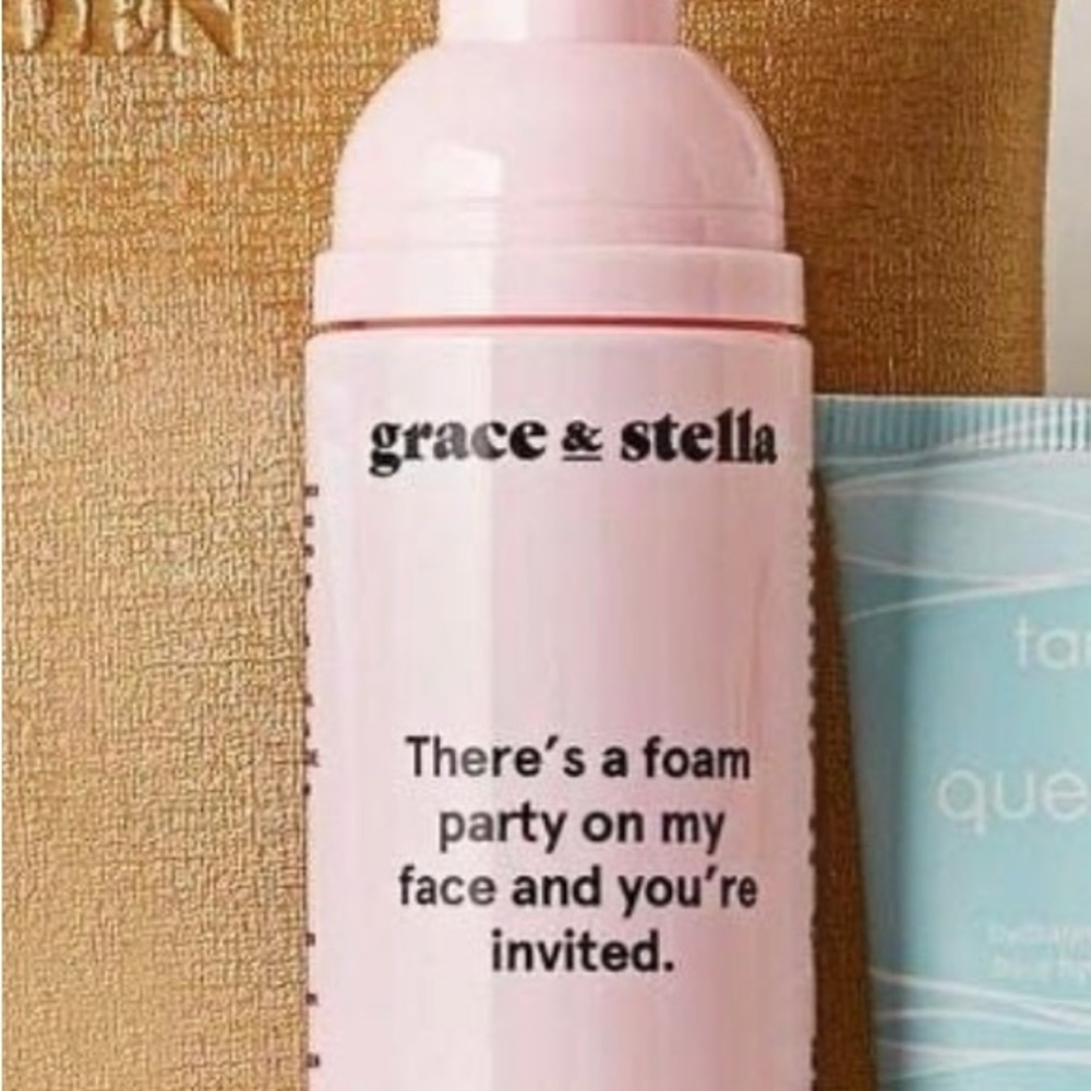 Grace & Stella foaming face wash - Picture 3 of 5
